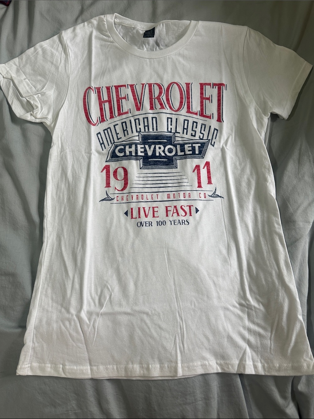 Chevrolet White 'Live Fast' Graphic Tee - Red & Navy Print